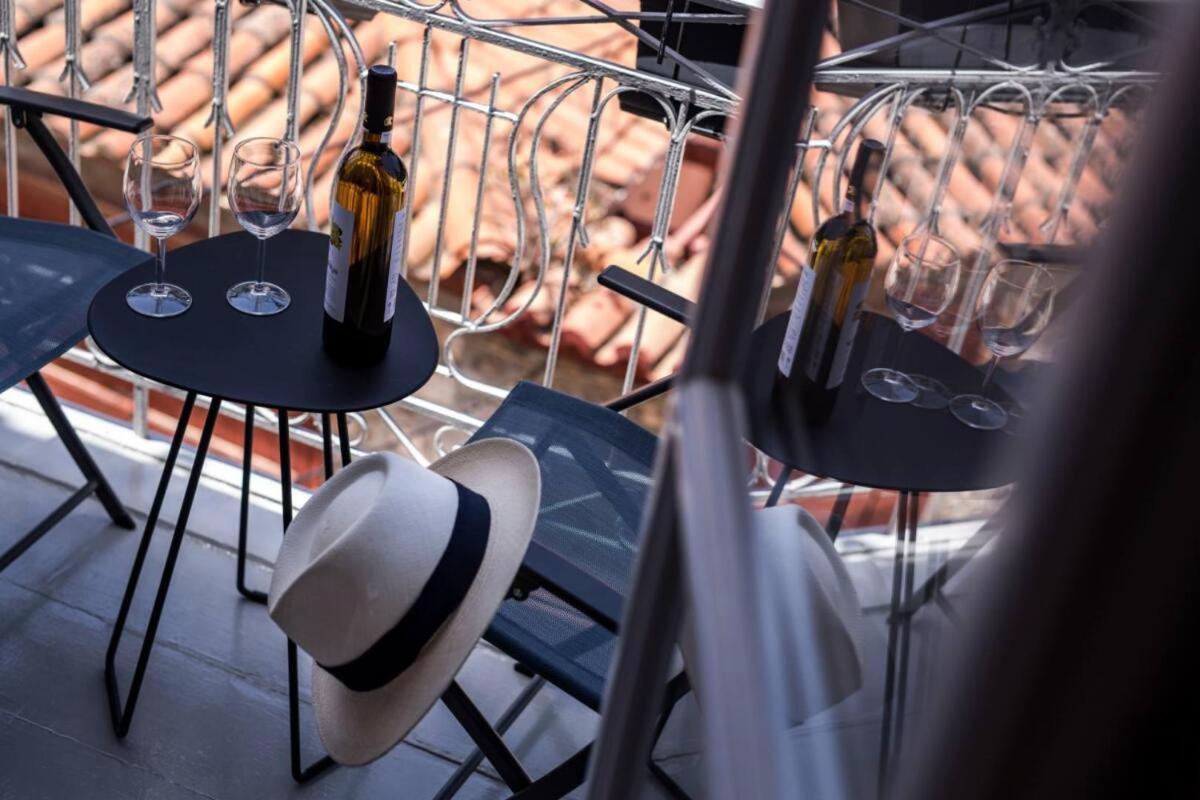 Nesea Boutique Apartments İdra Dış mekan fotoğraf
