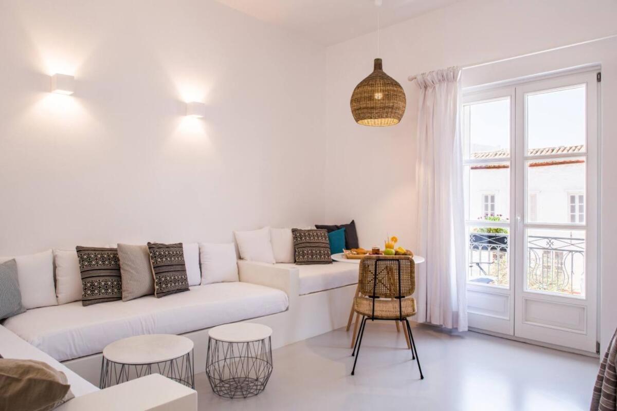 Nesea Boutique Apartments İdra Dış mekan fotoğraf